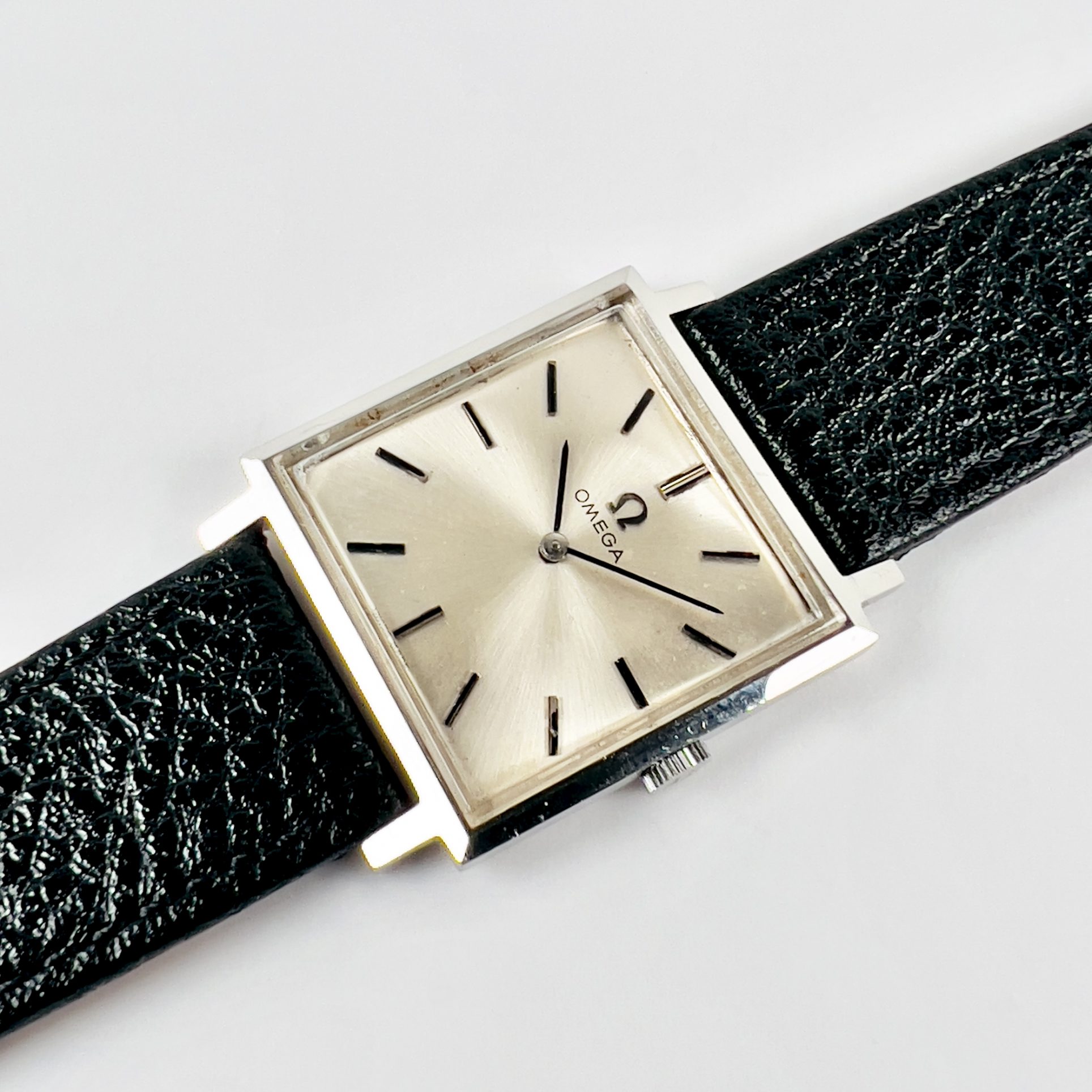 WATCH OMEGA SLIM SQUARE CIRCA 1967 - Image 2